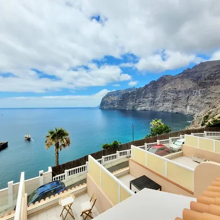 Vista Azul * Acantilado de los Gigantes